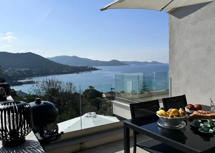 A 2mn De La Du Ruppione * Pietrosella